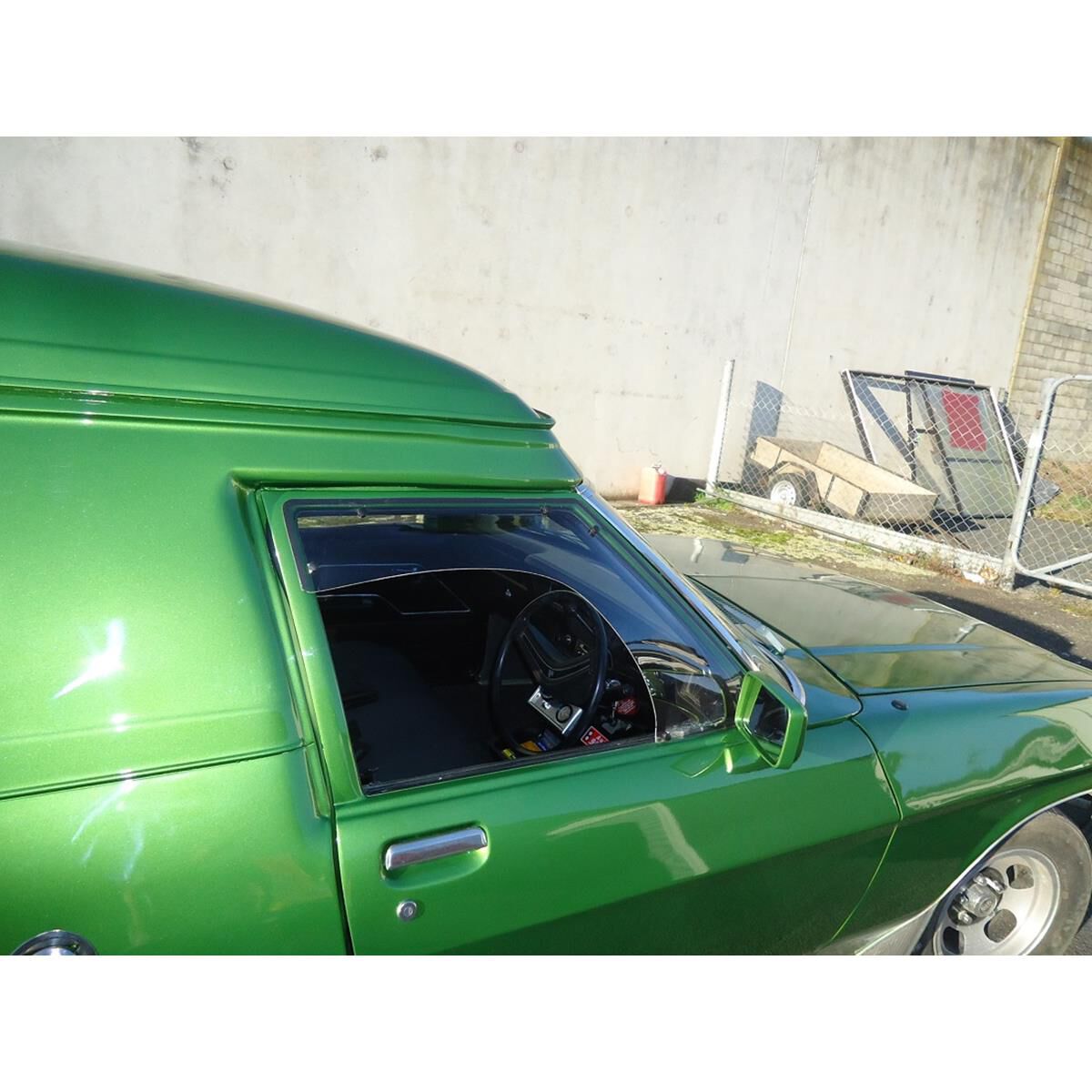 HOLDEN HQ, , scanz_hi-res