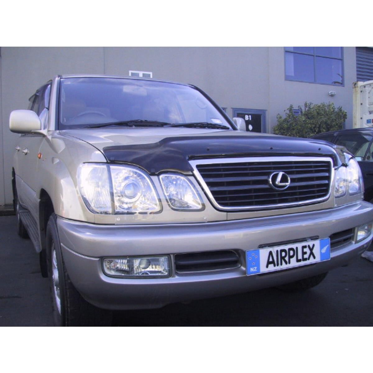 LEXUS LX470 (BRONZE), , scanz_hi-res