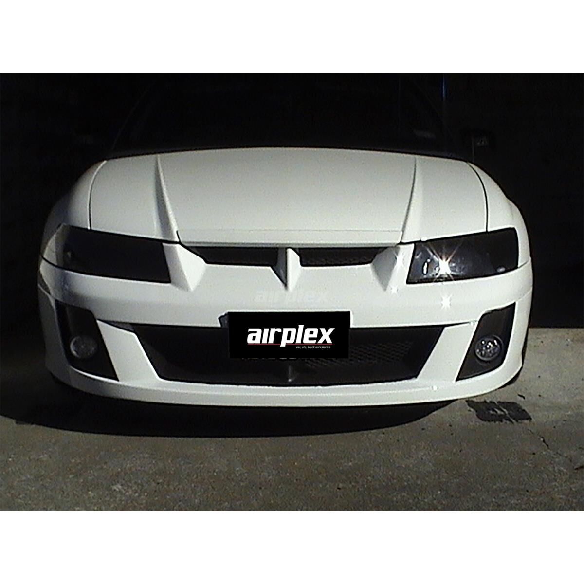 HOLDEN COMMODORE VZ (BRONZE), , scanz_hi-res