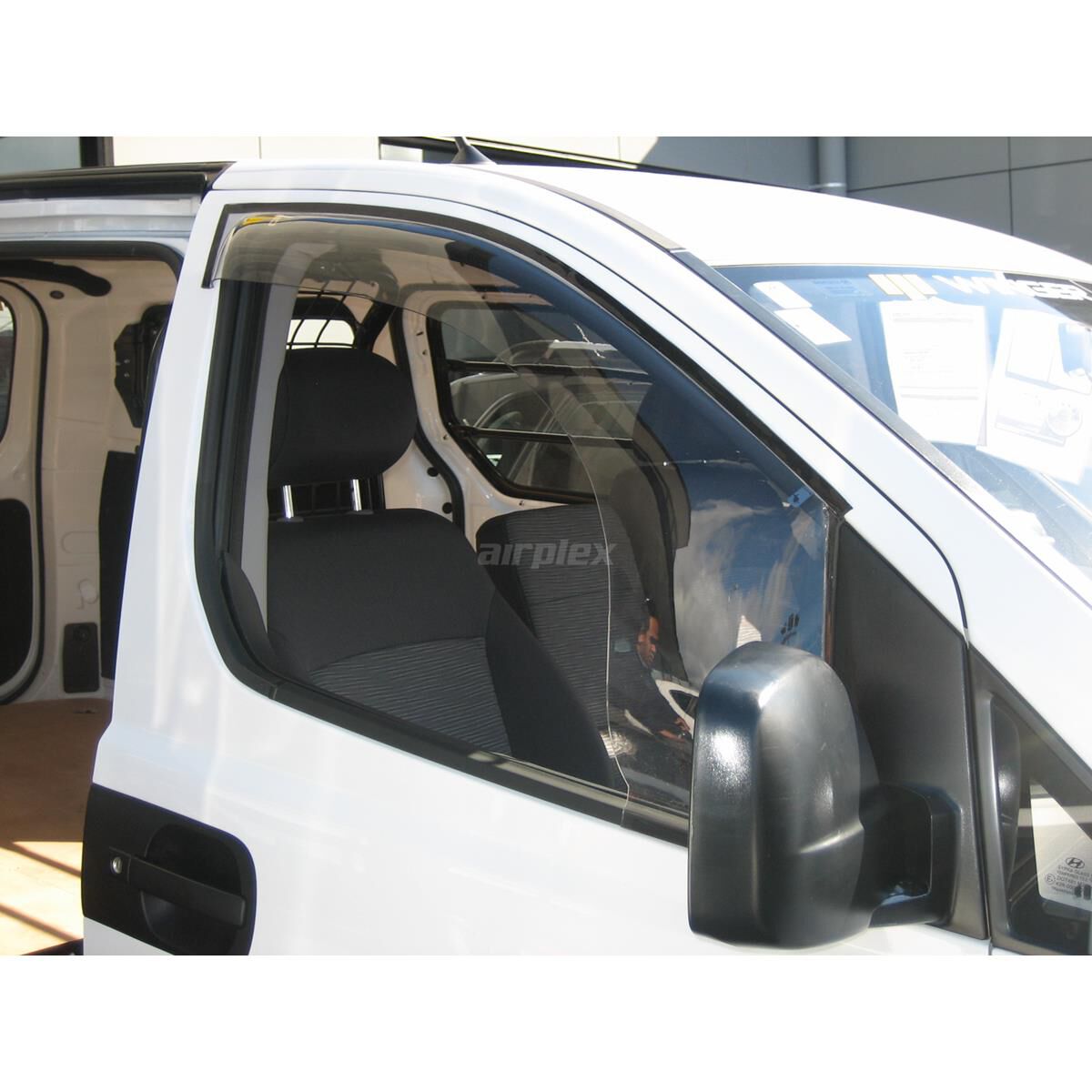 HYUNDAI H1, , scanz_hi-res