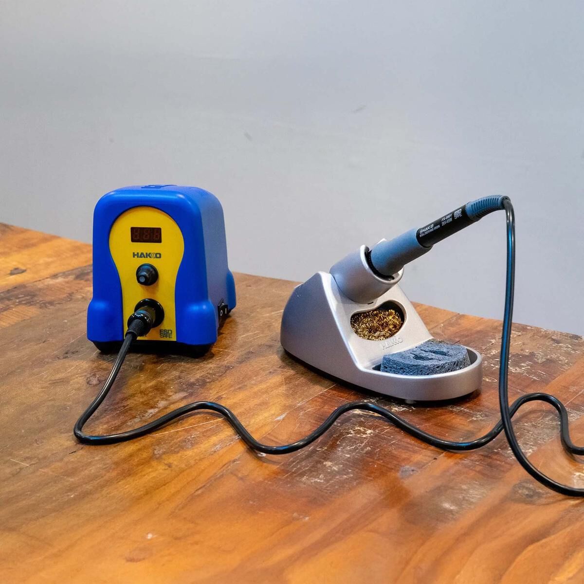 HAKKO FX-888DX ESD SAFE SOLDERING STATION, , scanz_hi-res