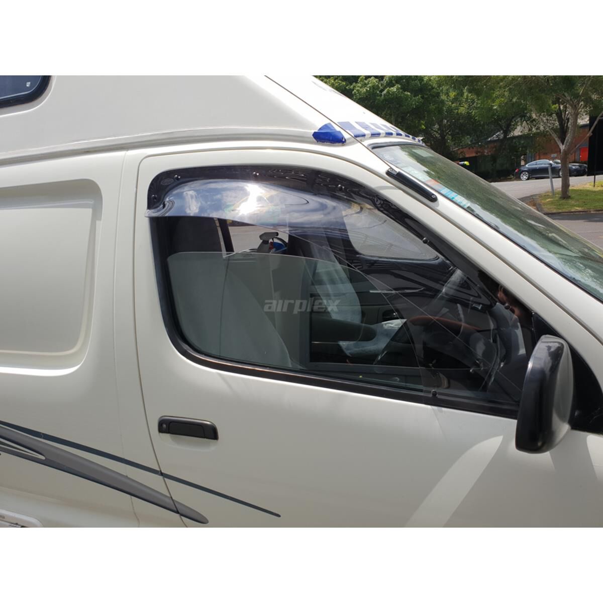 TOYOTA REGIUS / GRANVIA, , scanz_hi-res