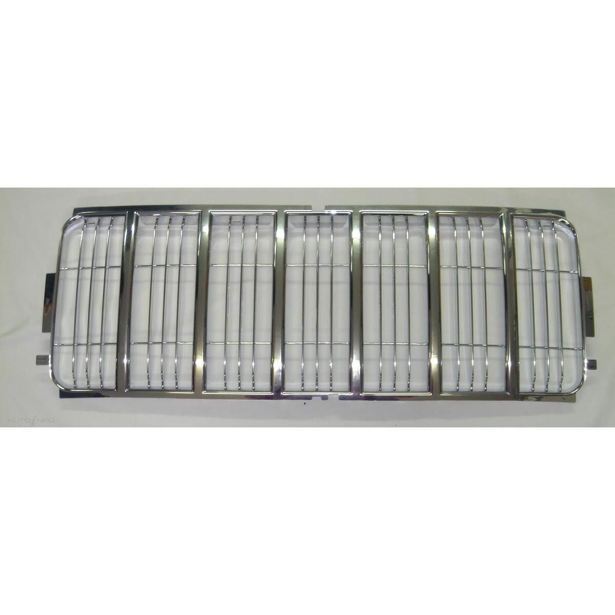 GRILLE - INNER - ALL CHROME, , scanz_hi-res