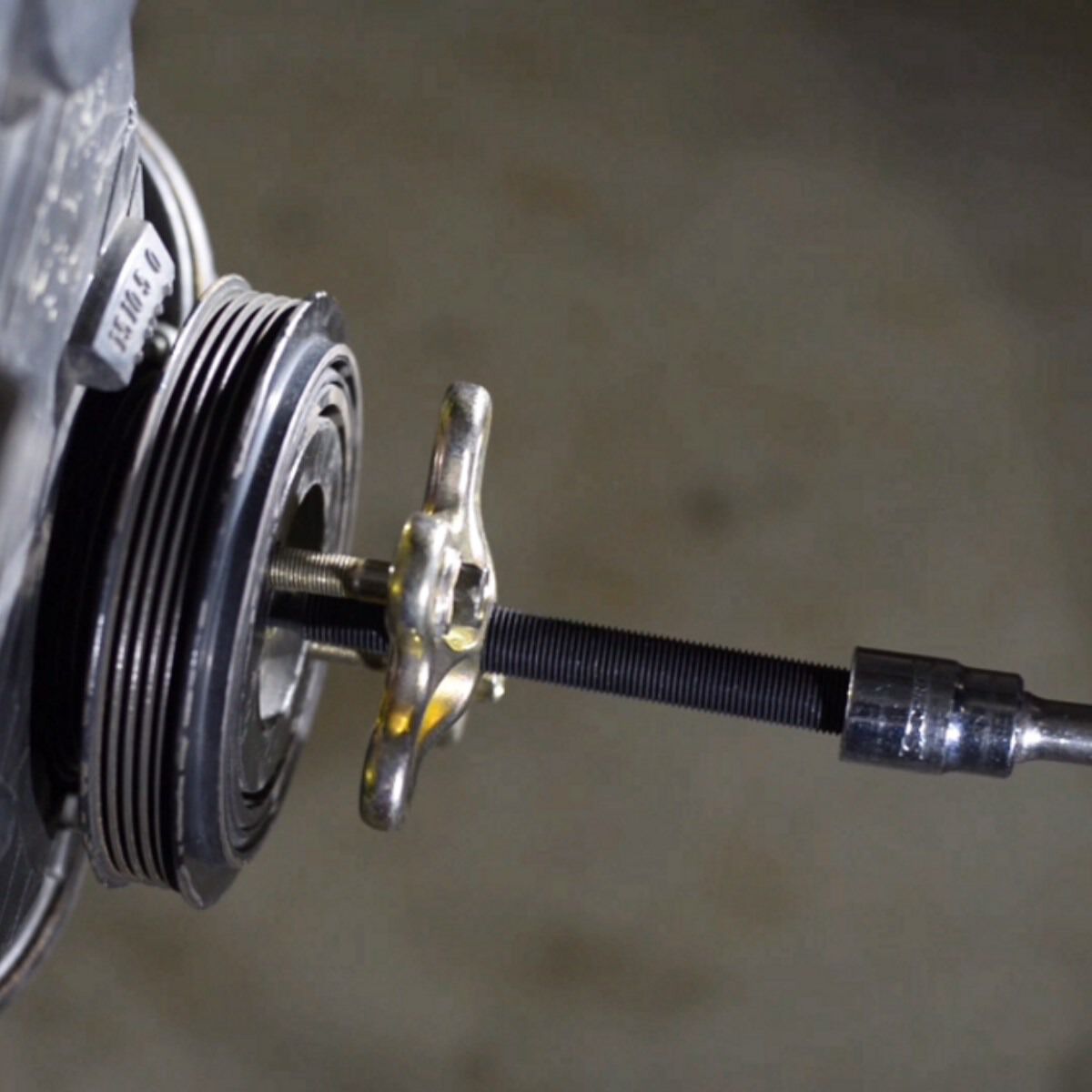 ToolPRO Harmonic Balancer Puller Kit 13 Piece, , scanz_hi-res