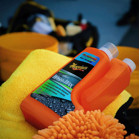 Meguiar's Hybrid Ceramic Wash & Wax 1.6 Litre, , scanz_hi-res