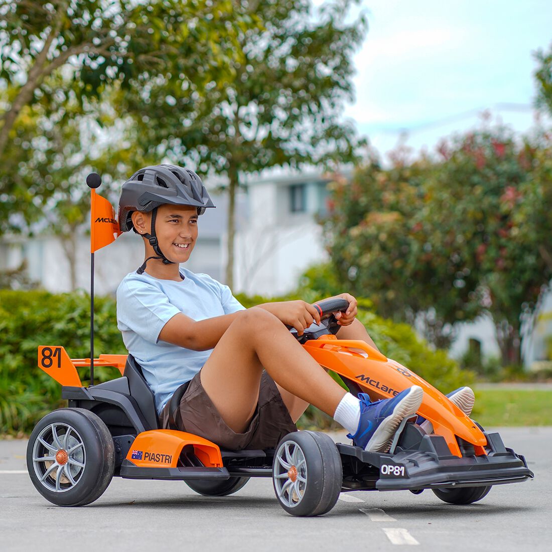 McLaren 24V Oscar Piastri 81 Kart, , scanz_hi-res