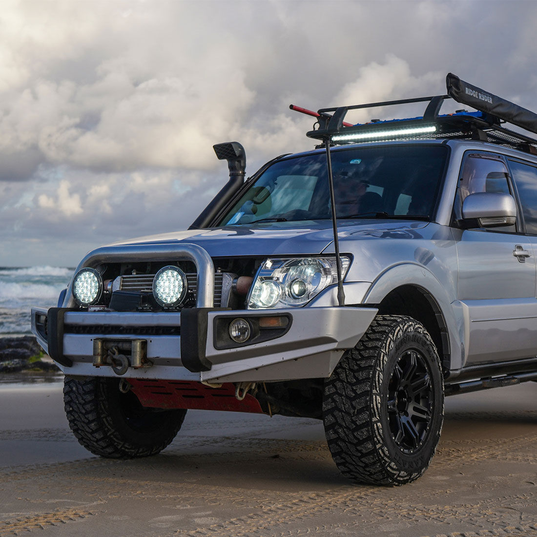 Ridge ryder store led light bar
