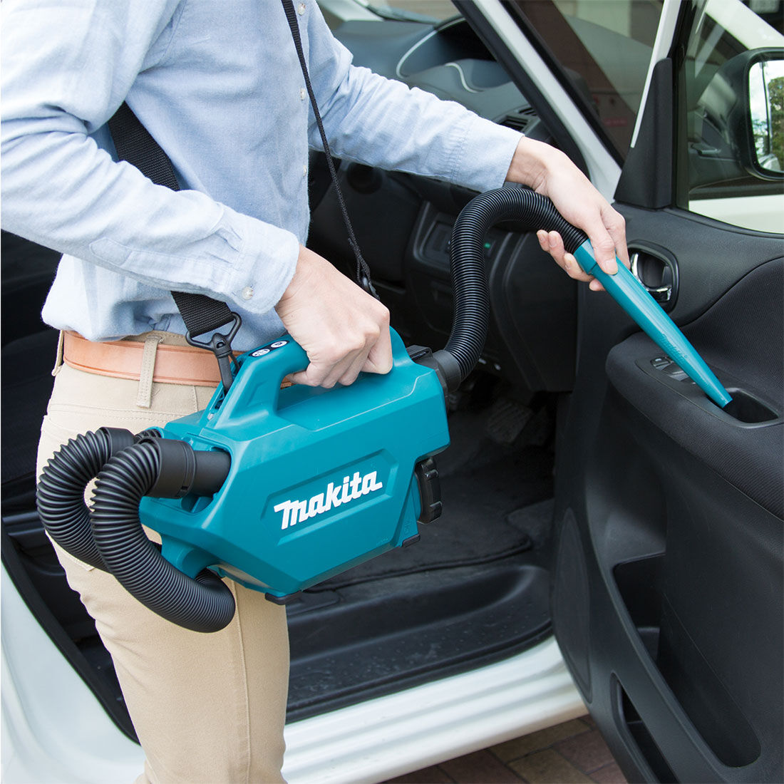 Makita 12V 3-Speed Vacuum Cleaner Skin CL121DZ, , scanz_hi-res