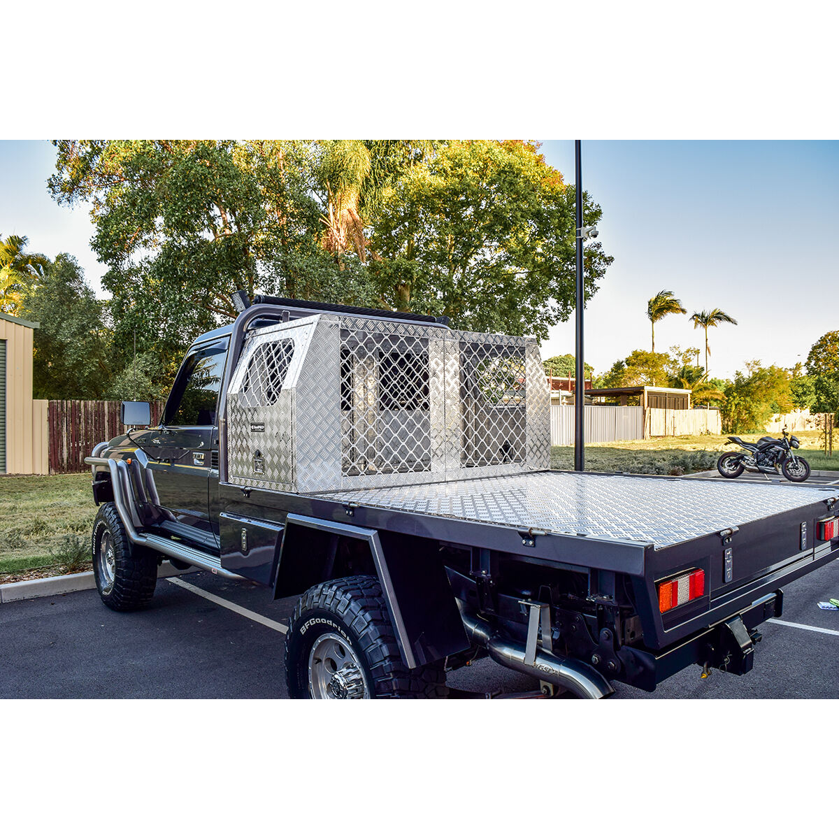 ToolPRO Dog Box - Modular, Aluminium Checker Plate, , scanz_hi-res