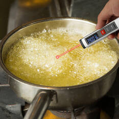 Prexiso 3-in-1 Infrared Pocket Thermometer, , scanz_hi-res