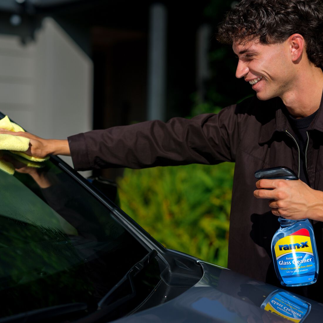 Rain-X Automotive Glass Cleaner 680ml, , scanz_hi-res