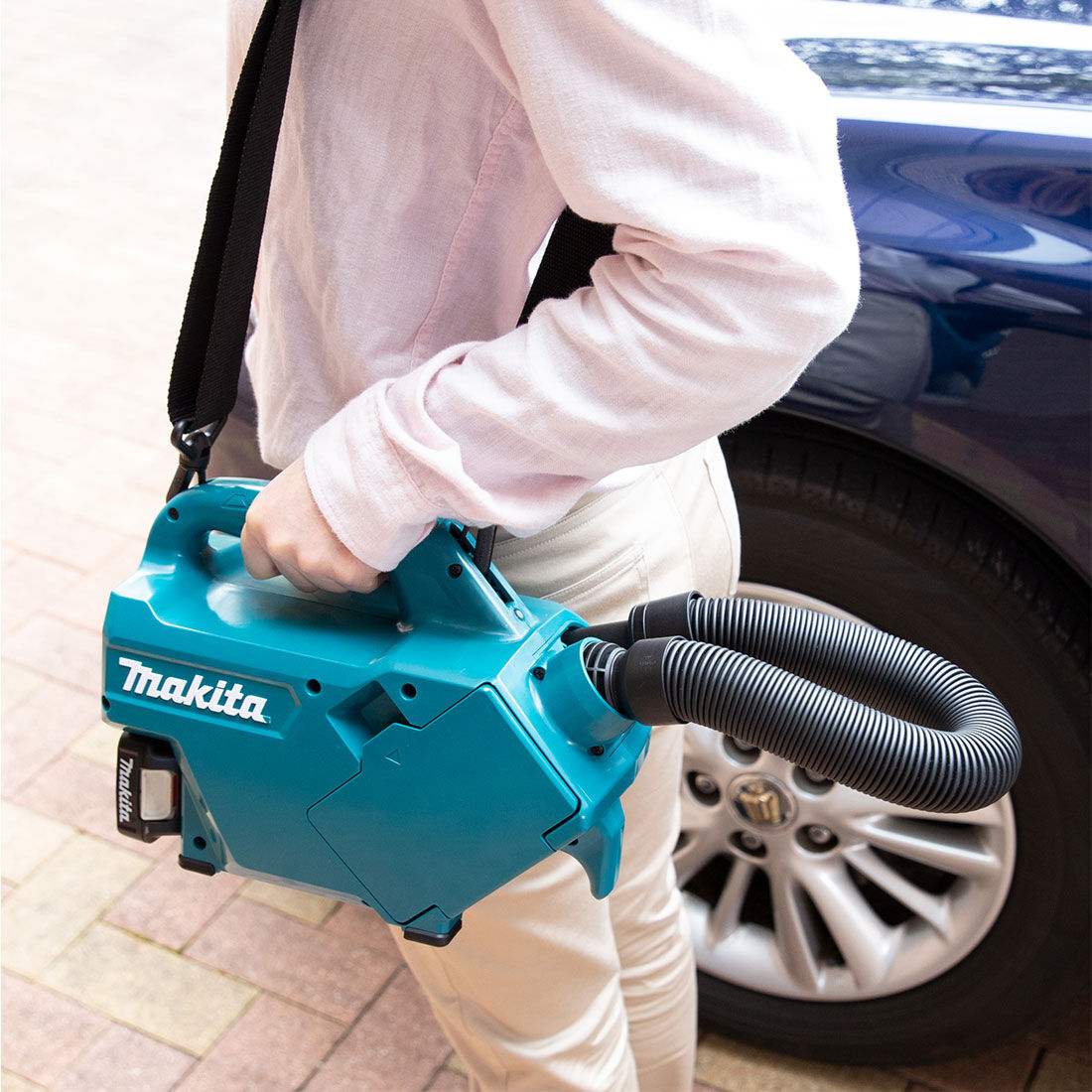 Makita 12V 3-Speed Vacuum Cleaner Skin CL121DZ, , scanz_hi-res