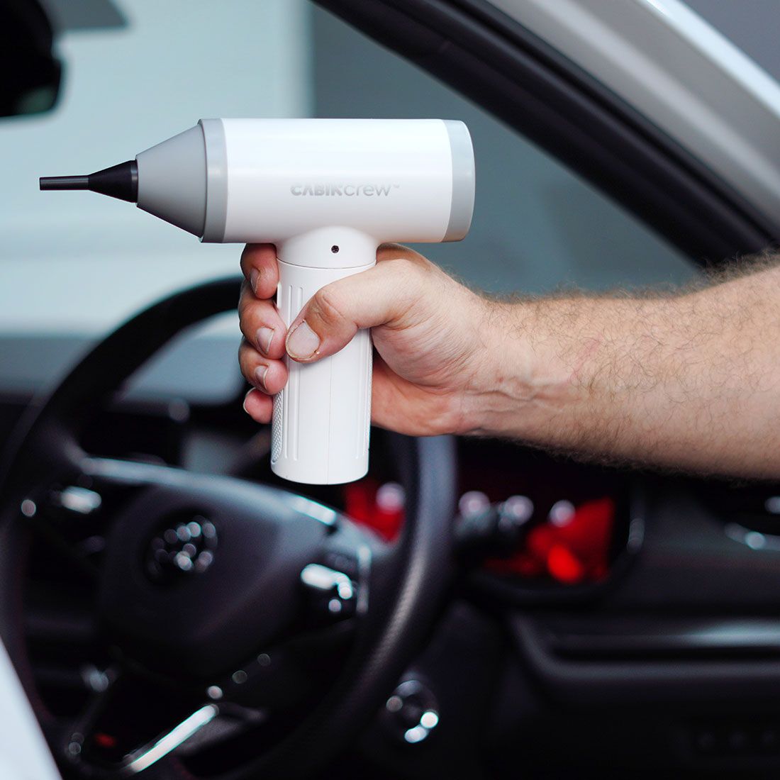 Cabin Crew Air Duster & Vacuum, , scanz_hi-res