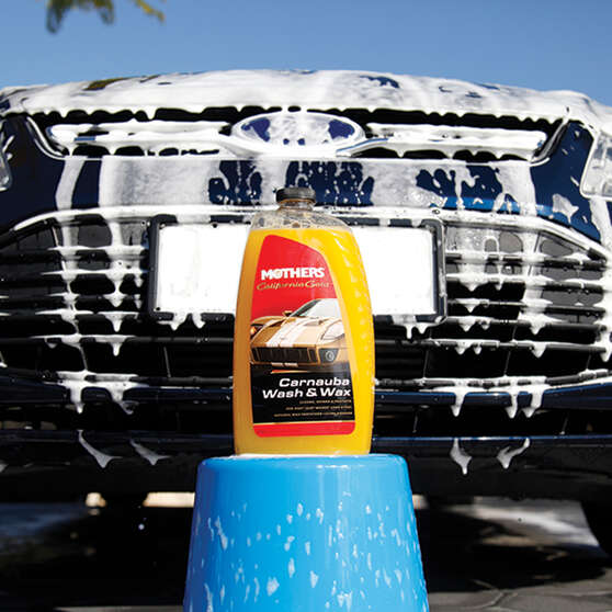 Mothers California Gold Carnauba Wash & Wax 1.89 Litre, , scanz_hi-res
