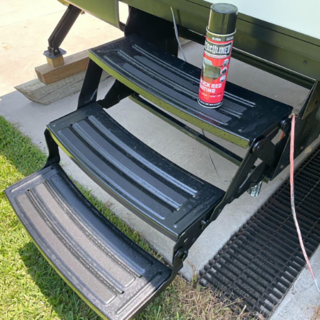 Herculiner Bed Liner Protective Coating Aerosol 425g, , scanz_hi-res