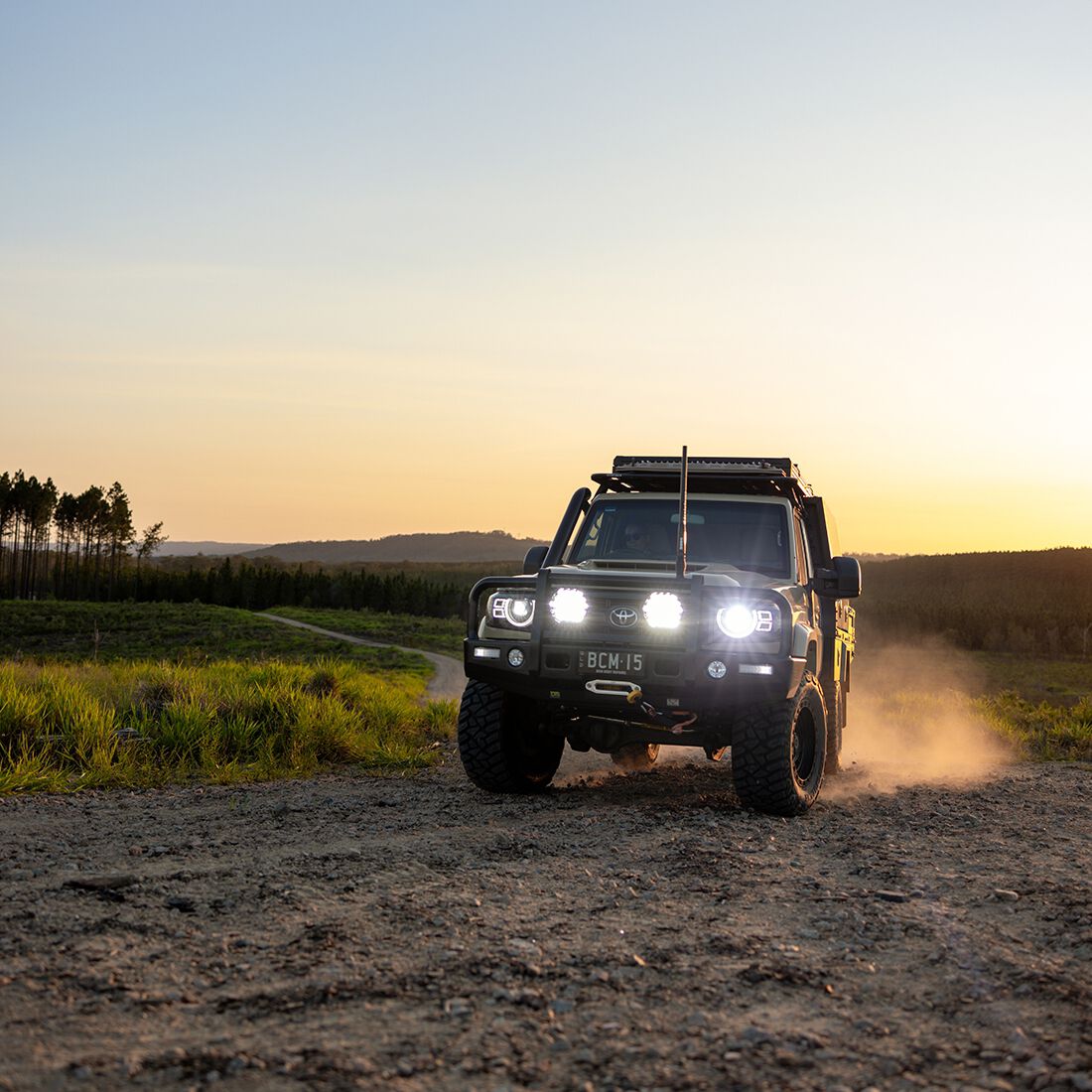 Hardkorr XD Series 9in LED Driving Lights, , scanz_hi-res