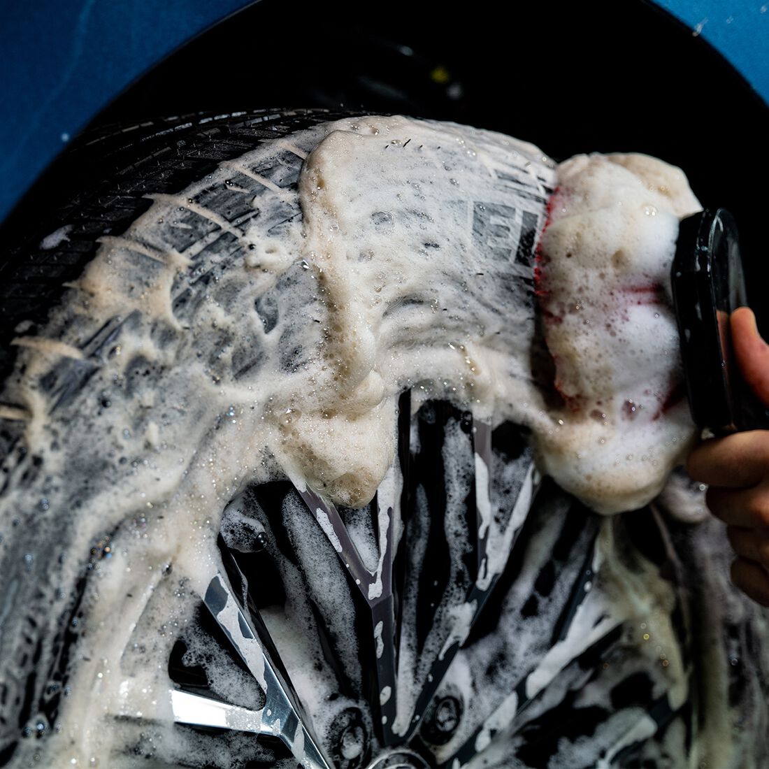 Turtle Wax Tyre & Wheel Cleaner 680mL, , scanz_hi-res