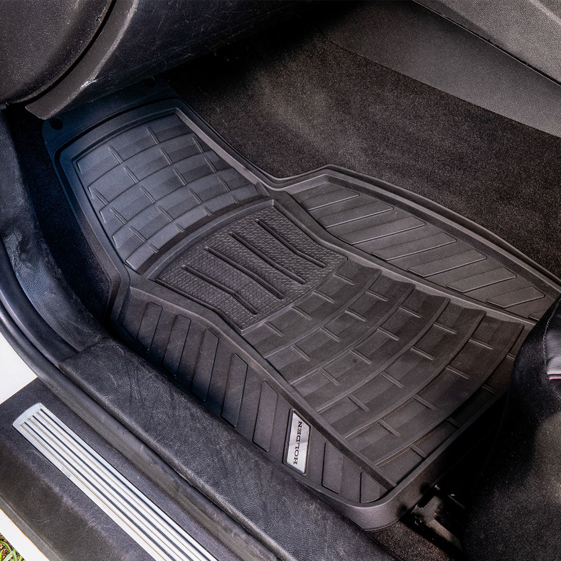 Holden floor mats supercheap discount