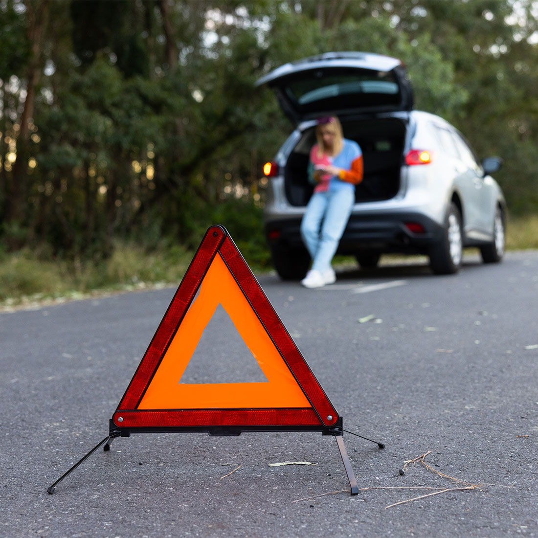 Cabin Crew Reflective Warning Triangle, , scanz_hi-res