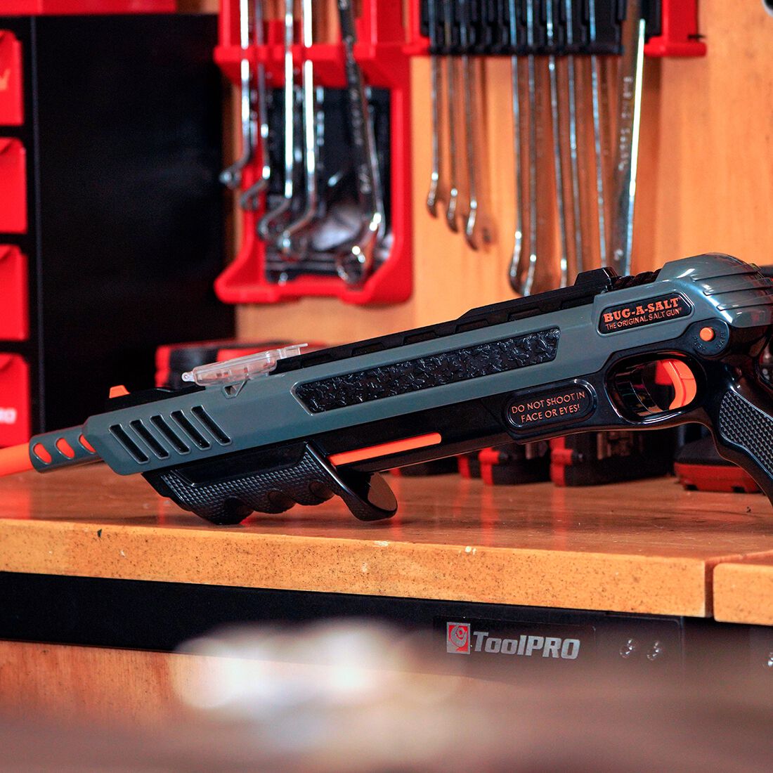 Bug-A-Salt Black Fly 3.0, , scanz_hi-res