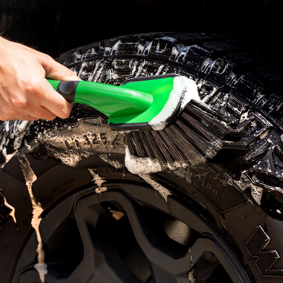 Turtle Wax Heavy Duty Wheel & Tyre Brush, , scanz_hi-res
