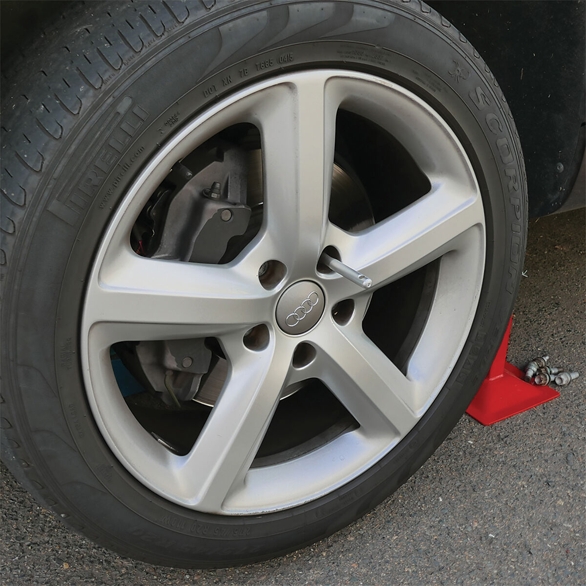 Toledo 5 Piece Wheel Hanger Set, , scanz_hi-res