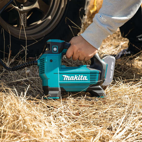 Makita 18V Inflator Skin DMP181Z, , scanz_hi-res