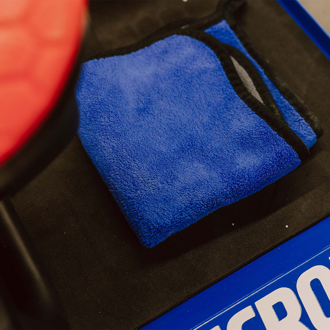 Kincrome 400GSM Microfibre Cloths 2 Pack, , scanz_hi-res