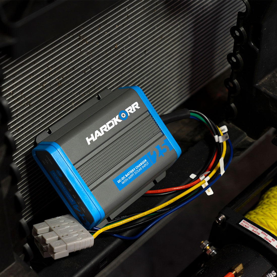 Hardkorr 25A Waterproof DC-DC Charger, , scanz_hi-res