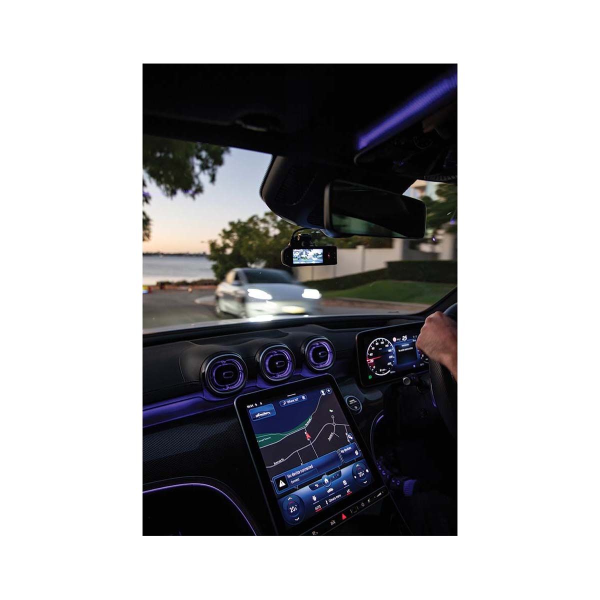 Uniden Dash View 40R Smart Dash Cam With Rear View Camera, , scanz_hi-res