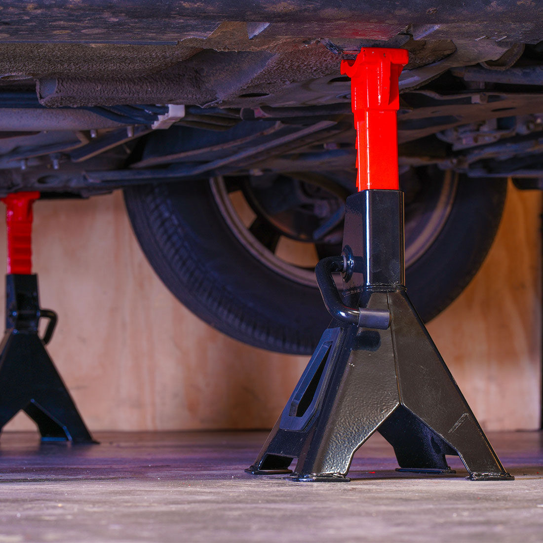 Car stand clearance supercheap