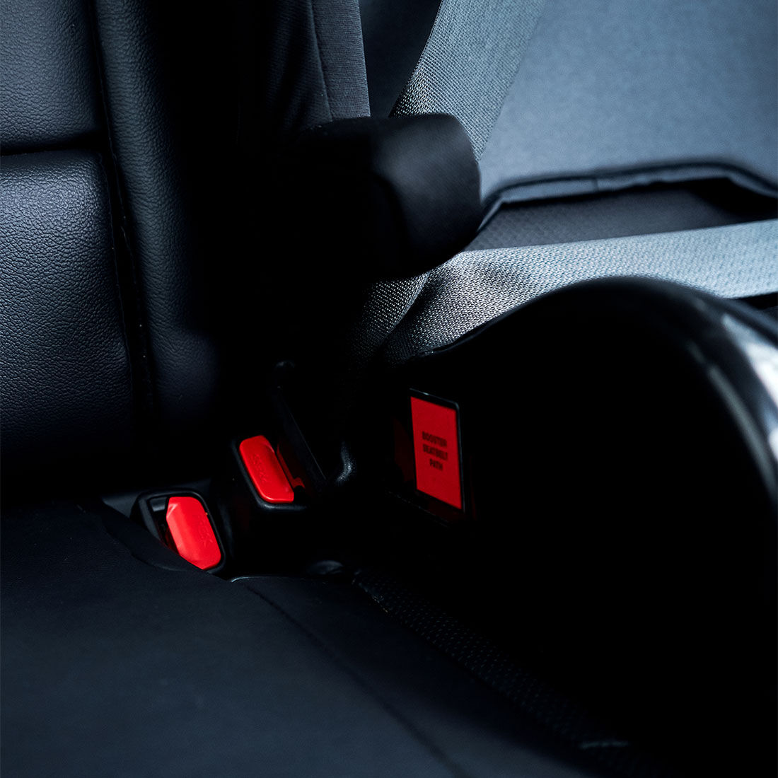 Infasecure GT Versatile Booster Seat, , scanz_hi-res