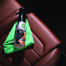 Turtle Wax Leather Cleaner & Conditioner 591mL, , scanz_hi-res