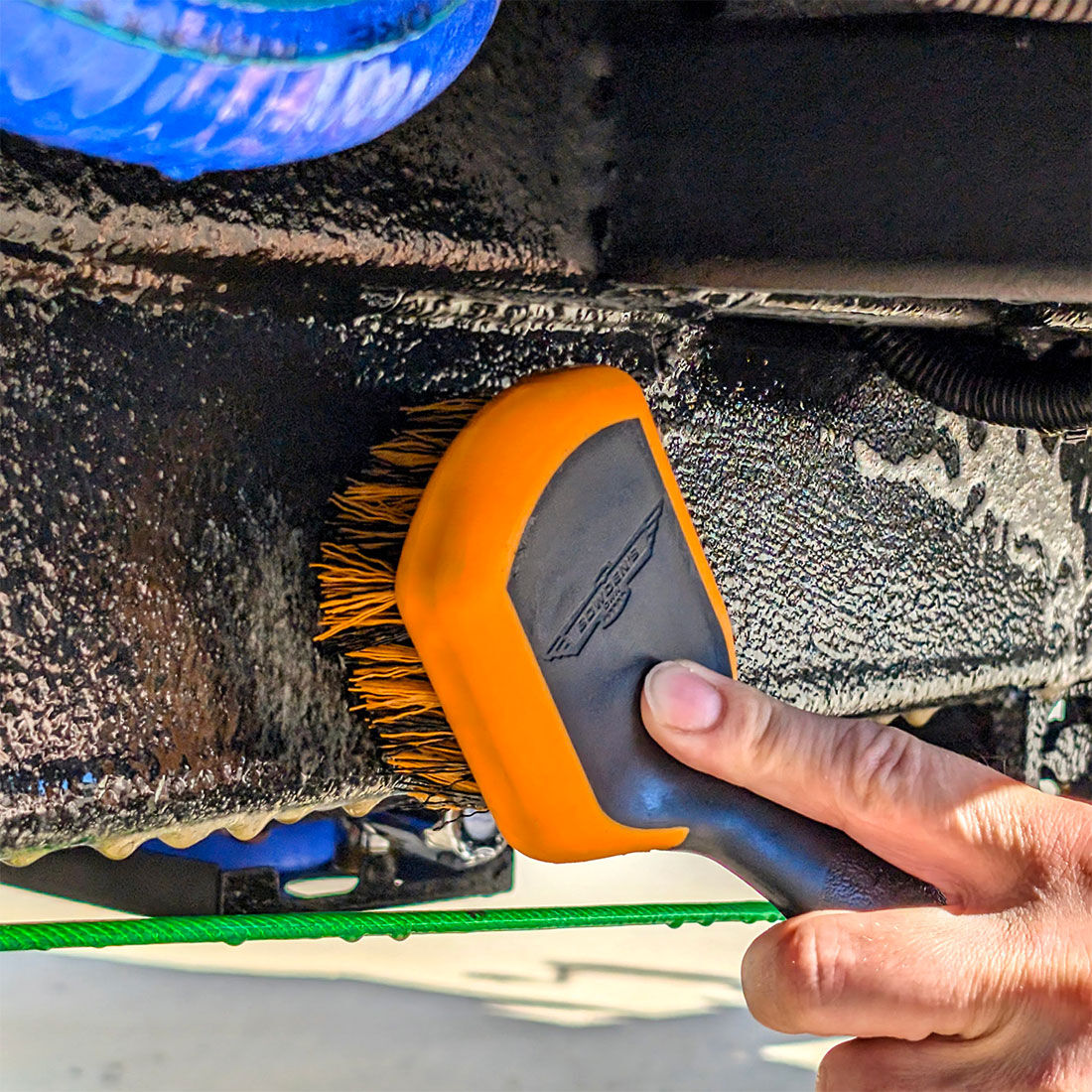 Bowden's Own Little Stiffy Brush, , scanz_hi-res