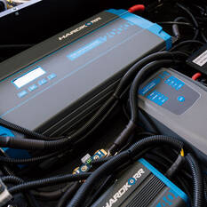 Hardkorr 12V 25A Battery AC Charger, , scanz_hi-res