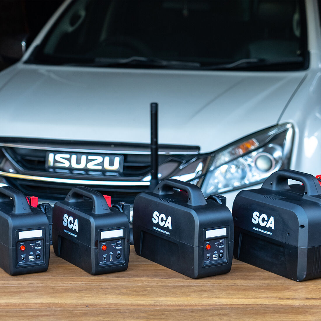 SCA Compact Jump Starter 12V 1200A 6 Cylinder Supercheap Auto