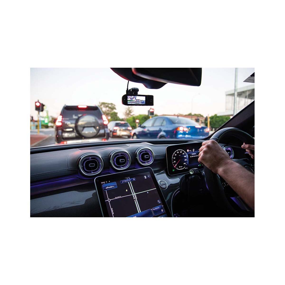 Uniden Dash View 40R Smart Dash Cam With Rear View Camera, , scanz_hi-res