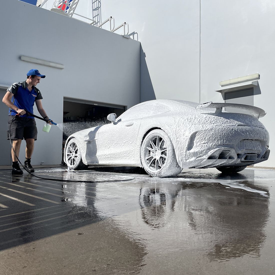 Bowden's Own Snow Job V2 1 Litre, , scanz_hi-res