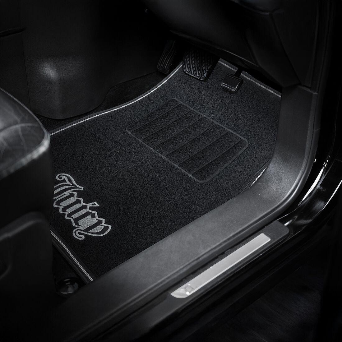 Juicy Couture 4 Piece OG Big Bling Carpet Floor Mats - Black, , scanz_hi-res