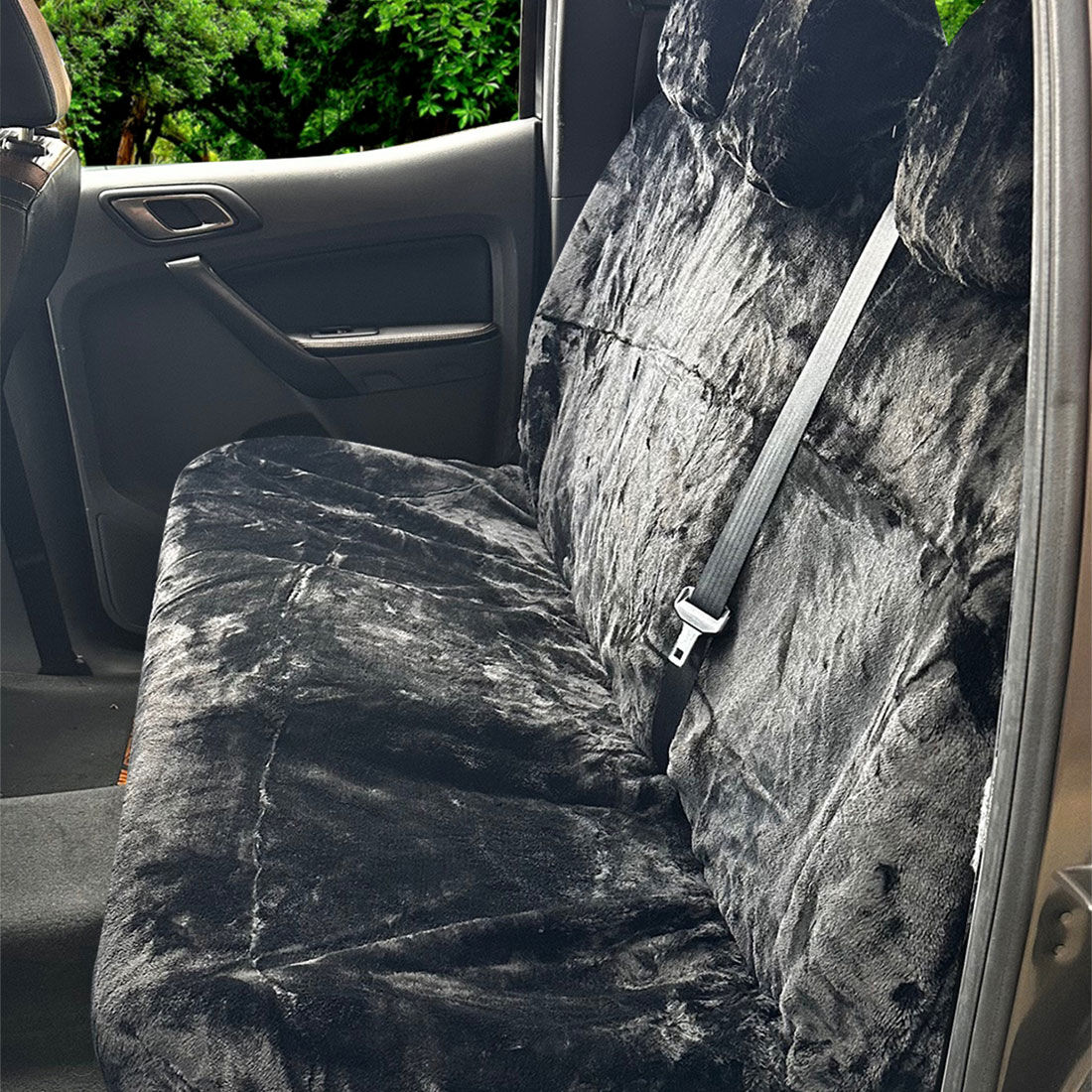 SCA Luxury Fur Seat Cover Black Adjustable Headrests Rear Seat Size 06H, , scanz_hi-res