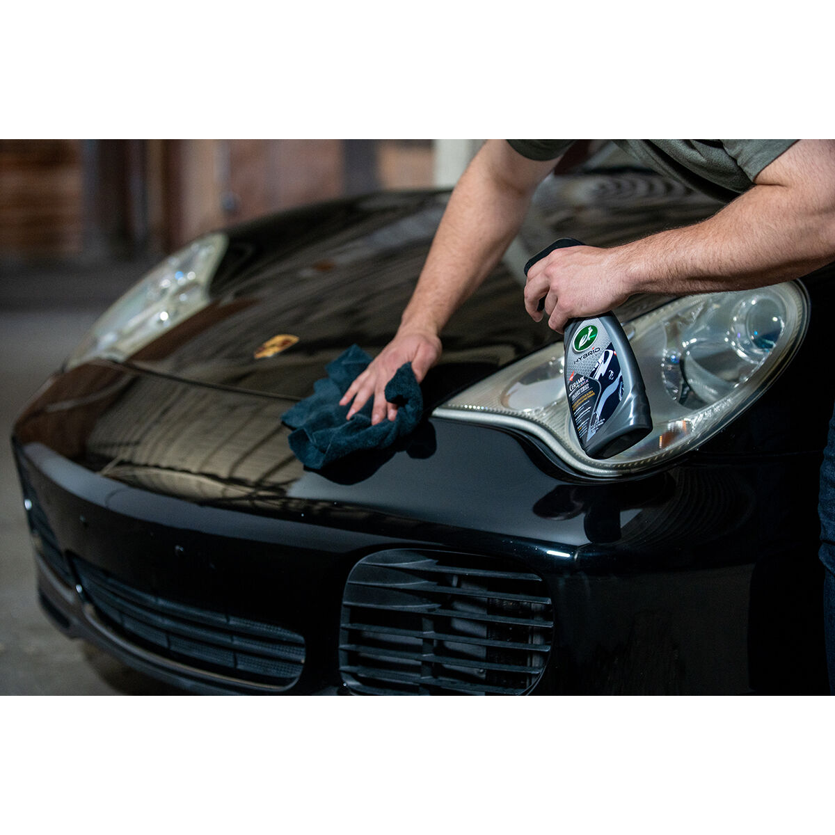 Turtle Wax Hybrid Solutions Ceramic Black Spray Wax 473mL, , scanz_hi-res