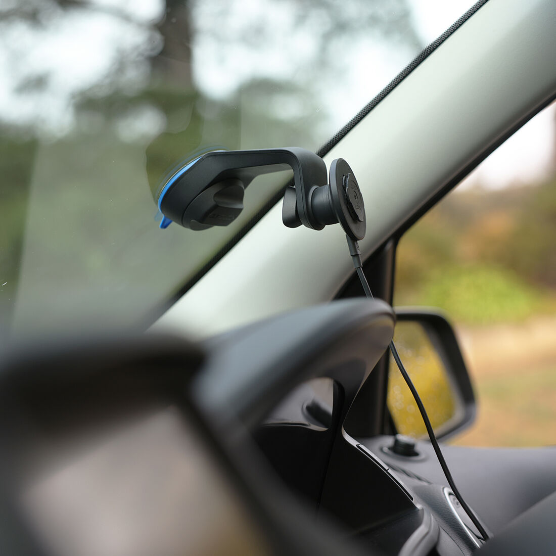 Quad Lock Windscreen / Dash Car Mount, , scanz_hi-res