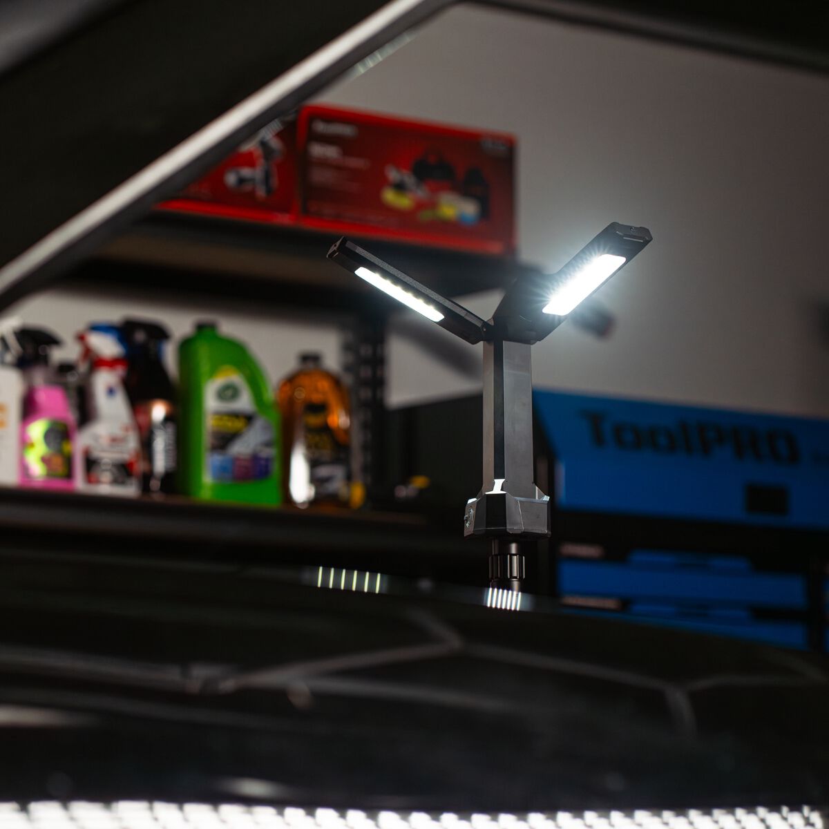 ToolPRO 1.8m Tripod Area Light 1600 Lumens, , scanz_hi-res