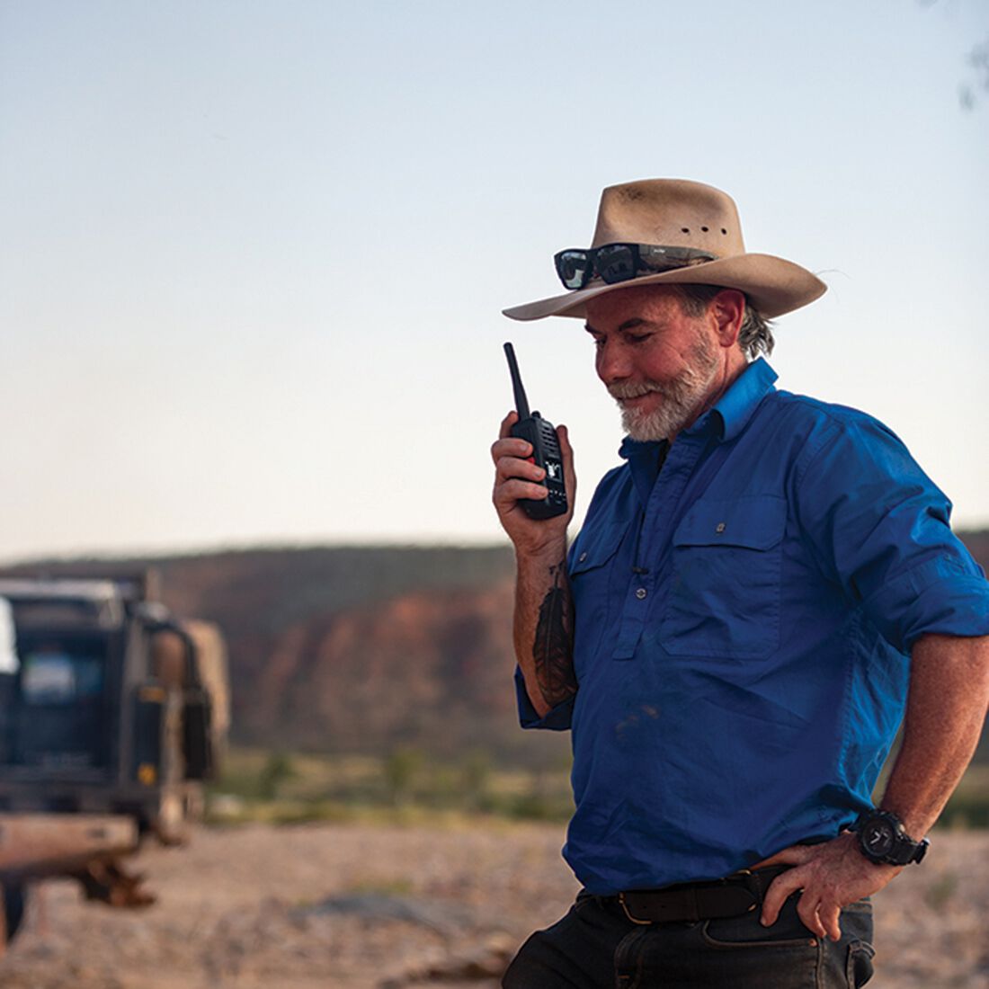 Uniden 5 Watt Waterproof Smart UHF Handheld Radio with Large OLED Display with Instant Replay Function - XTRAK50, , scanz_hi-res