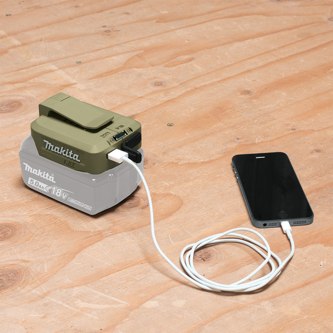 Makita 18V USB Charging Adaptor ADP05O, , scanz_hi-res