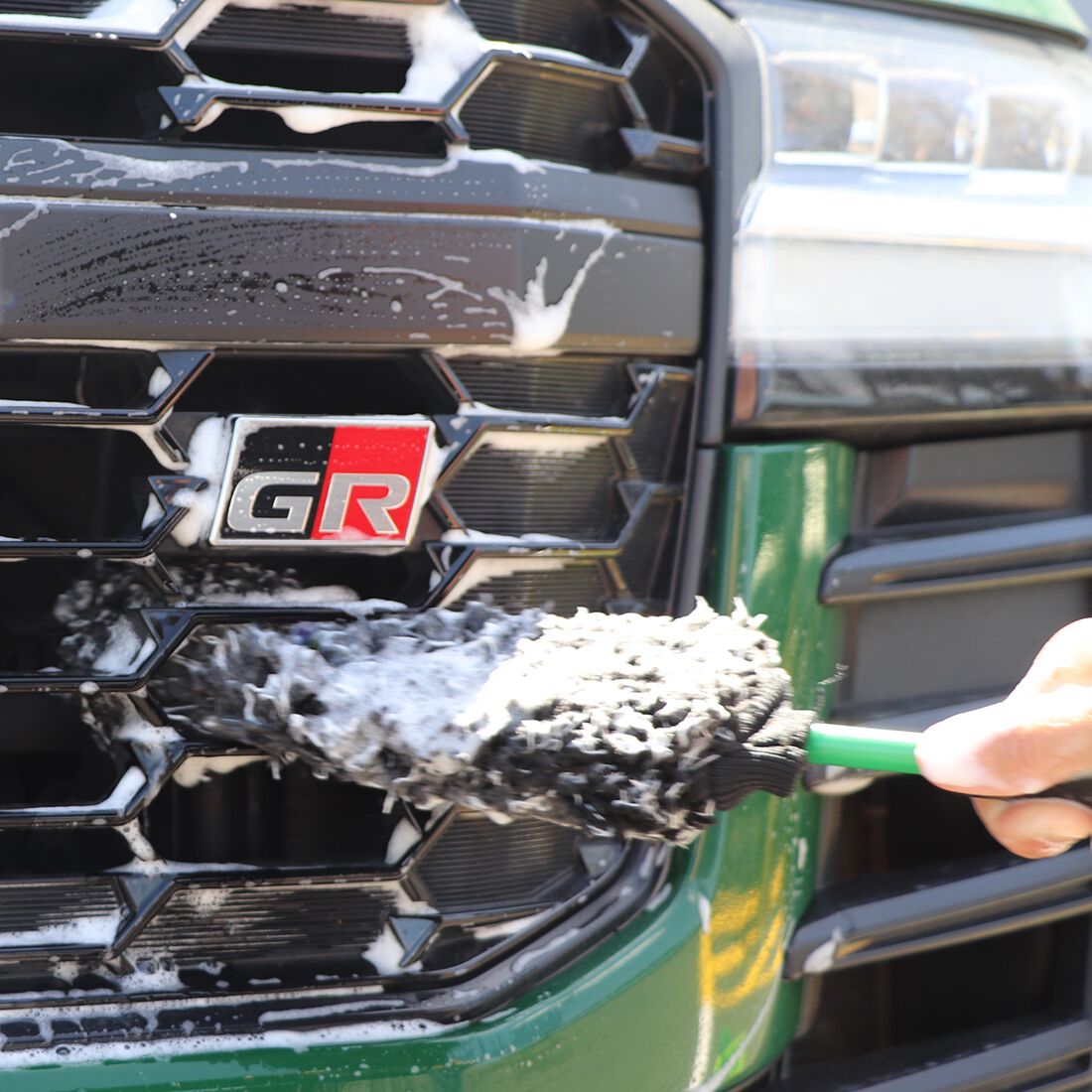 Turtle Wax Slim Rim Wheel Brush, , scanz_hi-res