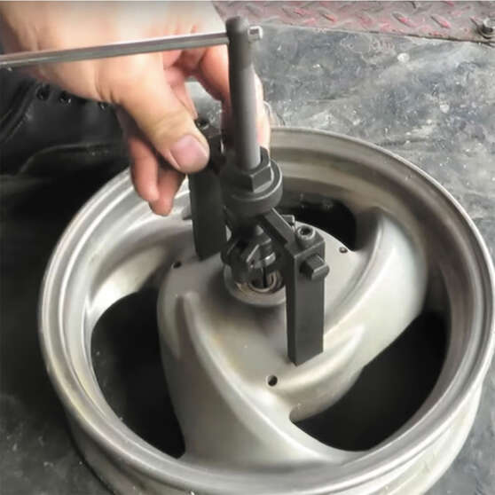 Toledo 3 Jaw Pilot Bearing Puller, , scanz_hi-res