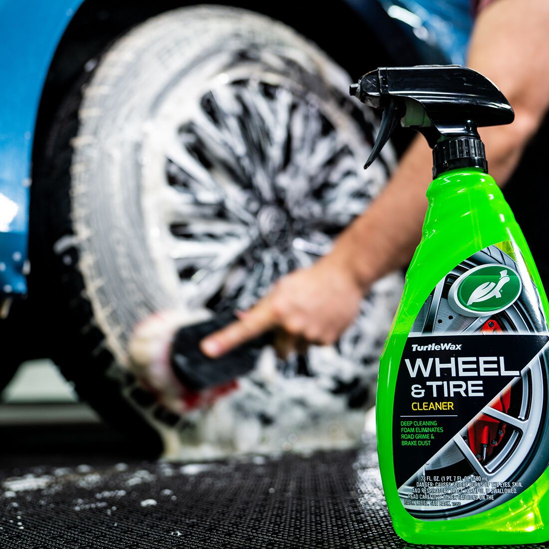 Turtle Wax Tyre & Wheel Cleaner 680mL, , scanz_hi-res