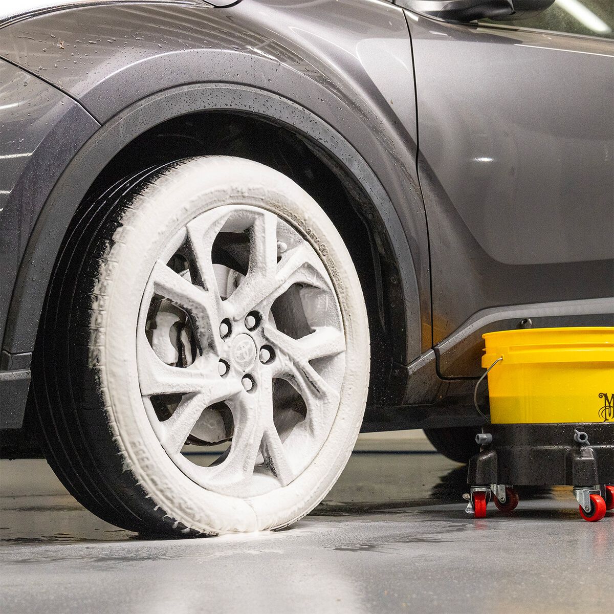 Meguiar's Hot Rims Foaming Wheel & Tyre Cleaner 567g, , scanz_hi-res