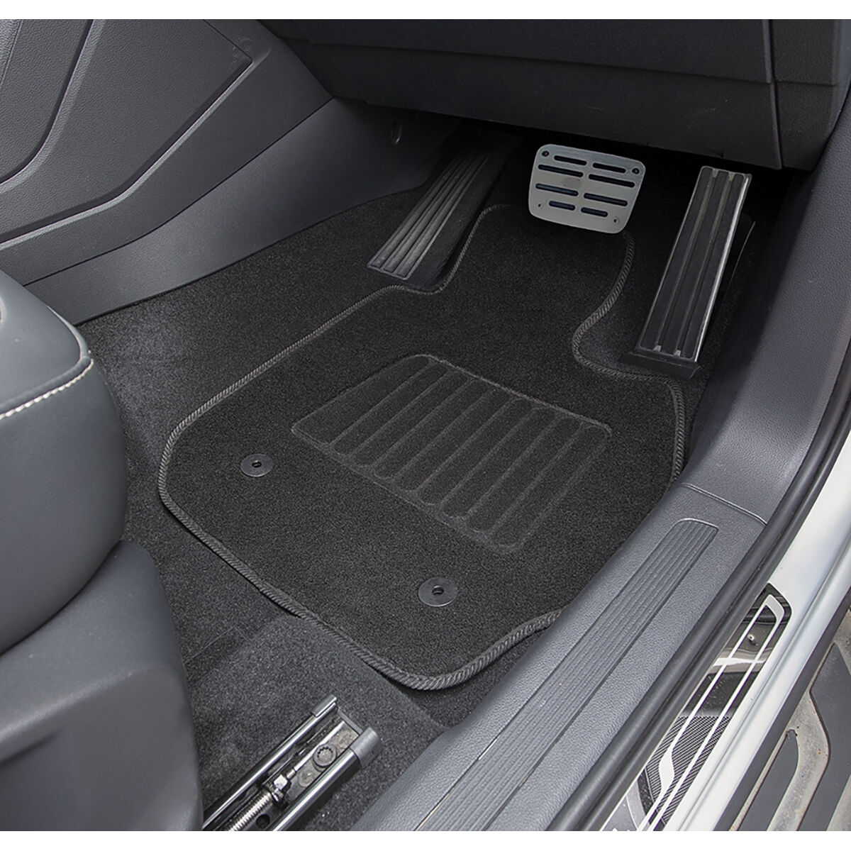 SCA Accelerator Cutout Carpet Car Floor Mats - Set of 4, Black, , scanz_hi-res